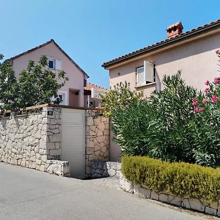 Apartman Lara Lejlighed *