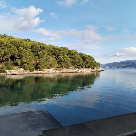 Apartman Lara
